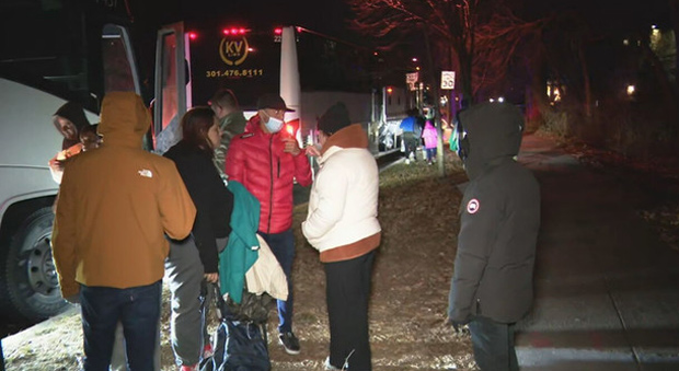 Three Busloads of Immigrants Dropped outside Kamala Harris's D.C. Residence