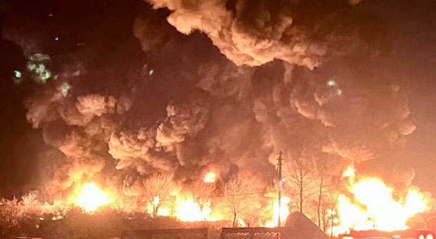 Ohio's 'Apocalyptic' Chemical Disaster Rages on - Media Silent