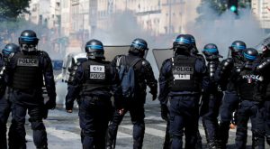 French Cops Granted New Powers to Secretly Activate Phone Cameras, Microphones GPS to Spy on Citizens