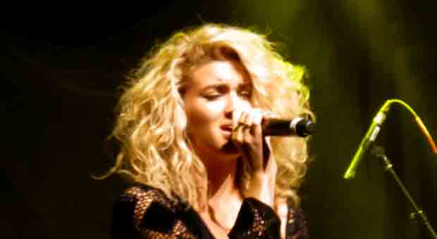 Singer Tori Kelly Rushed to Hospital with Extreme Blood Clots