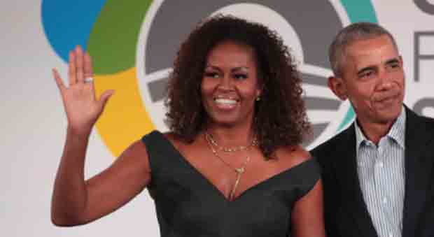 Obama INSIDER Michelle Is Preparing to Enter 2024 Race