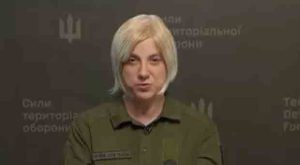 Ukraine's Transgender Spokesperson Vows to Hunt Down Russian Propagandists
