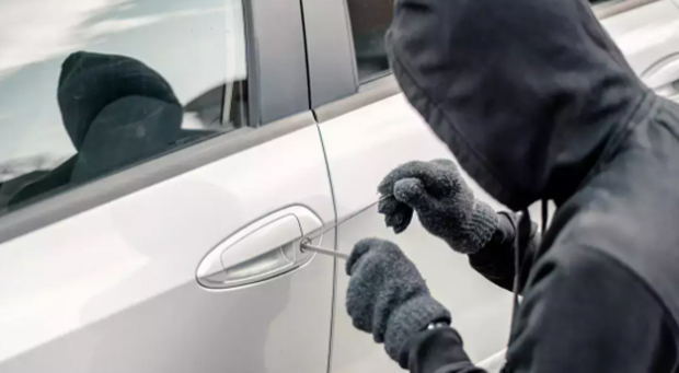 Police Tell Toronto Residents ‘Just Let Thieves Steal Your Car’